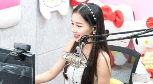 天门网红爆料主播视频,热门主播幕后故事大曝光